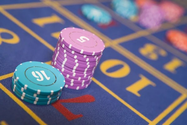 ratuliga login VIP Roulette studio with live dealer and multiple camera angles